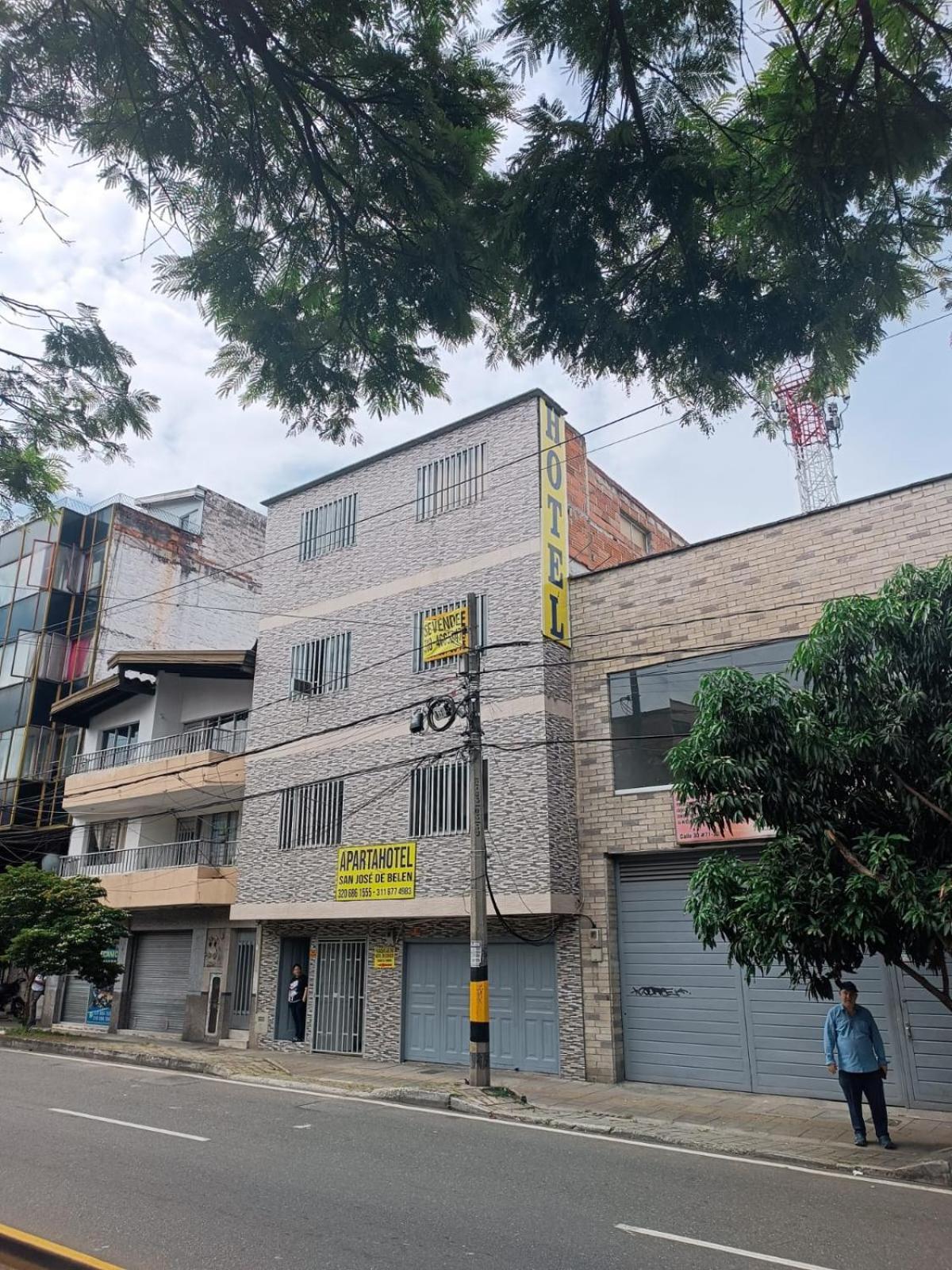 Apartahotel San Jose De Belen Medellín Extérieur photo